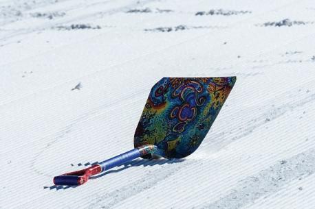 What snow shovel racing facts are you familiar with?