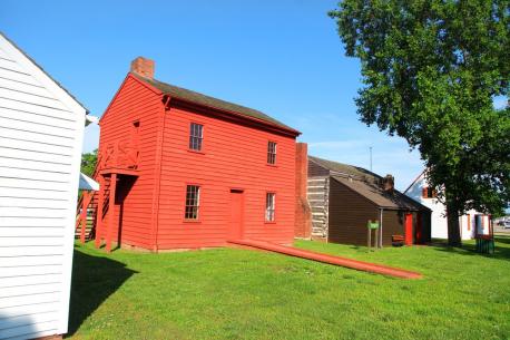 Indiana: The Red House - From 1805 to 1813, Indiana's state legislature met inside what was commonly called 