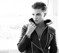 Long a celebrity crush of many gay women, Australia's Ruby Rose, model, actress and DJ, is now breaking hearts of in her role on Orange Is The New Black, gay women, gay men, not to mention straight women and men. Women are taking to Twitter, proclaiming 